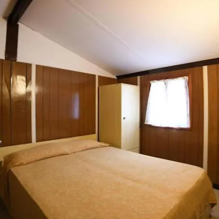 Holiday home Mobile In Ferienresidenz Mit Pool, Cleaning Included *