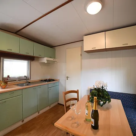 Mobile In Ferienresidenz Mit Pool, Cleaning Included Holiday home Villanova d'Albenga