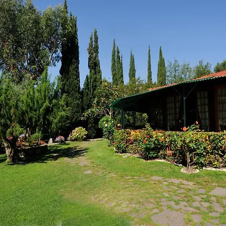Mobile In Ferienresidenz Mit Pool, Cleaning Included Holiday home Villanova d'Albenga