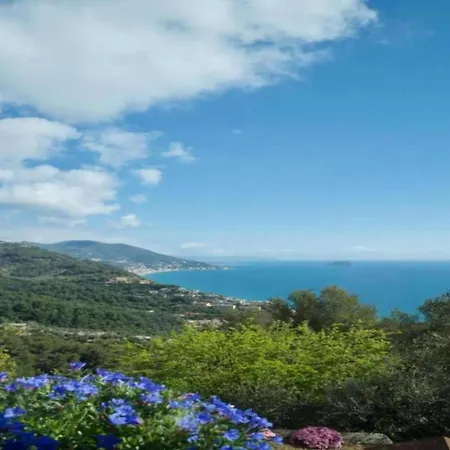 Chalet In Villanova Near Ligurian Beaches, Cleaning Included Casa vacanze Villanova d'Albenga